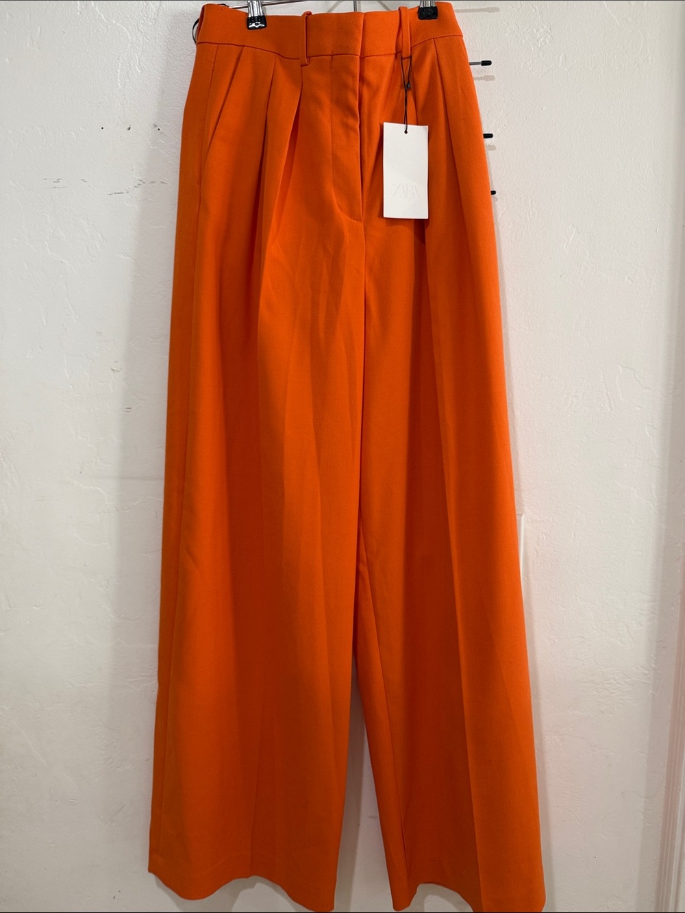 Zara Bright Orange Pleated Wide-Leg Men’s Dress Pants